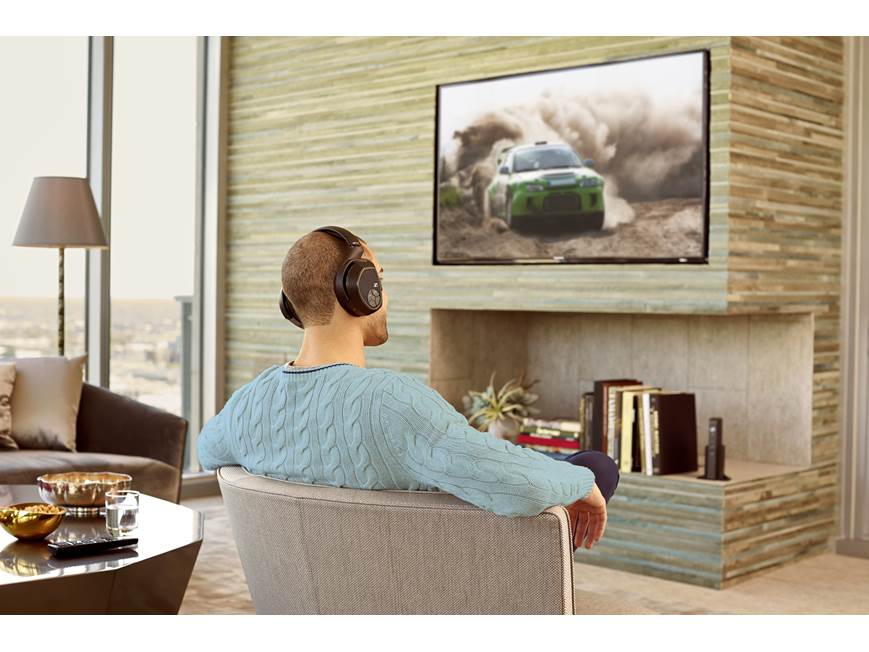 Sennheiser RS 175 Wireless headphones with transmitter at