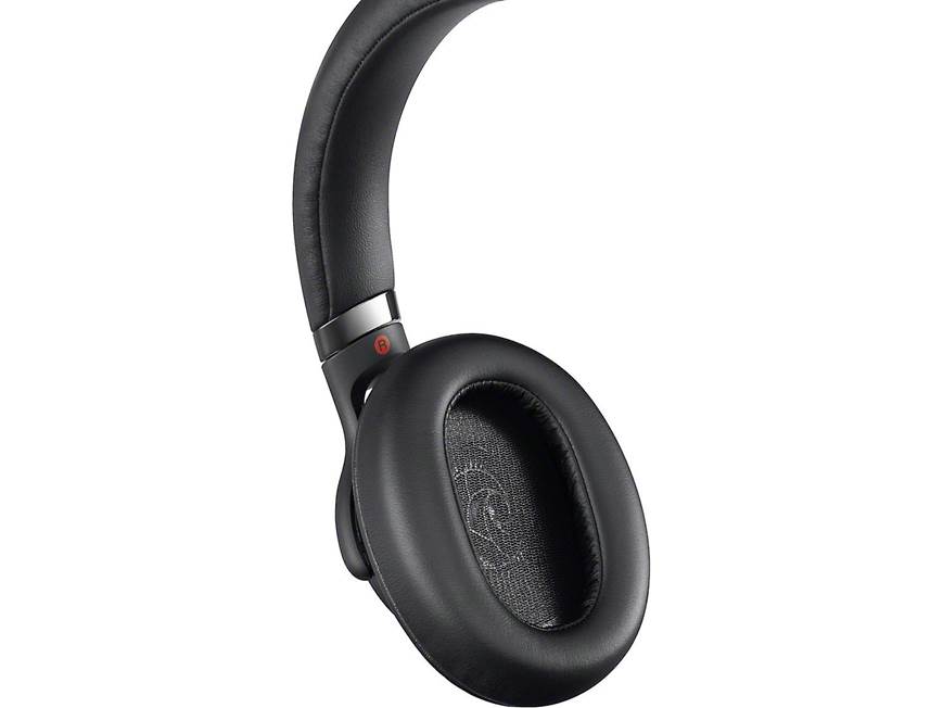 Sony MDR-1AM2 Over-ear headphones at Crutchfield Canada