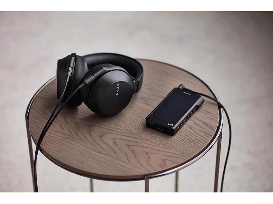 Sony MDR-Z7M2 Over-the-ear headphones at Crutchfield Canada