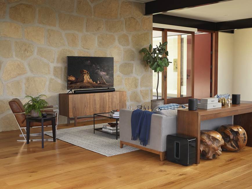 Sonos Arc (Black) Powered sound bar/wireless music system with