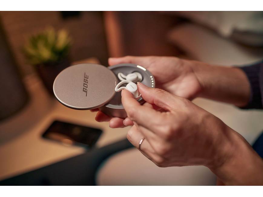 Bose® Noise-masking Sleepbuds II at Crutchfield Canada