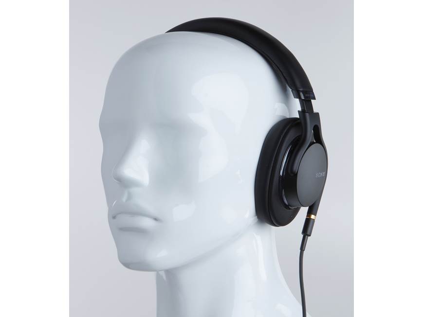 Sony MDR-1AM2 Over-ear headphones at Crutchfield Canada