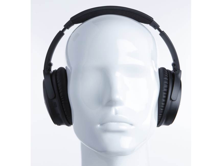 Bose® QuietComfort® 35 wireless headphones II (Black) (Black) at