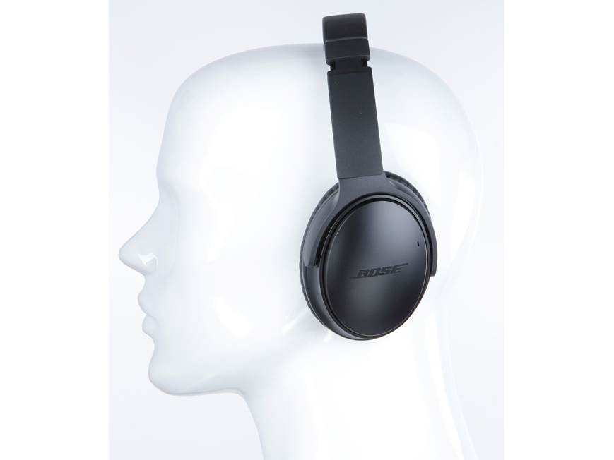 Bose® QuietComfort® 35 wireless headphones II (Black) (Black) at