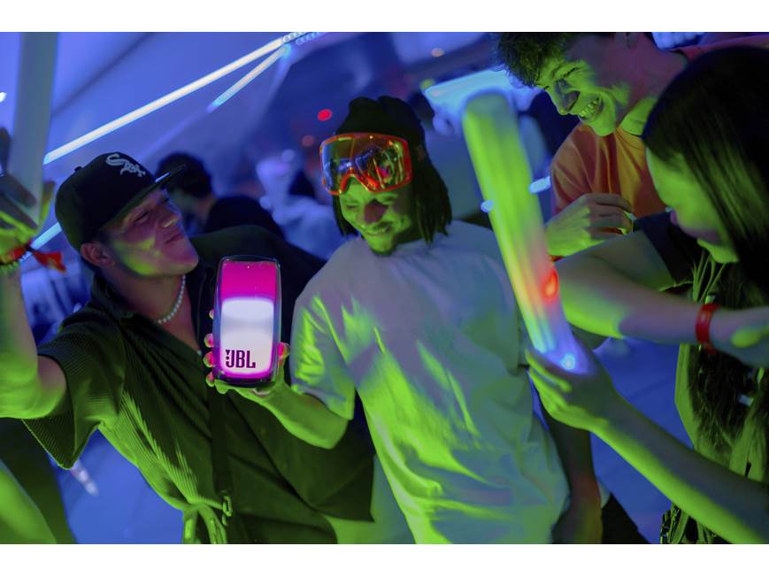 JBL Pulse 5 Portable Bluetooth® speaker at Crutchfield Canada